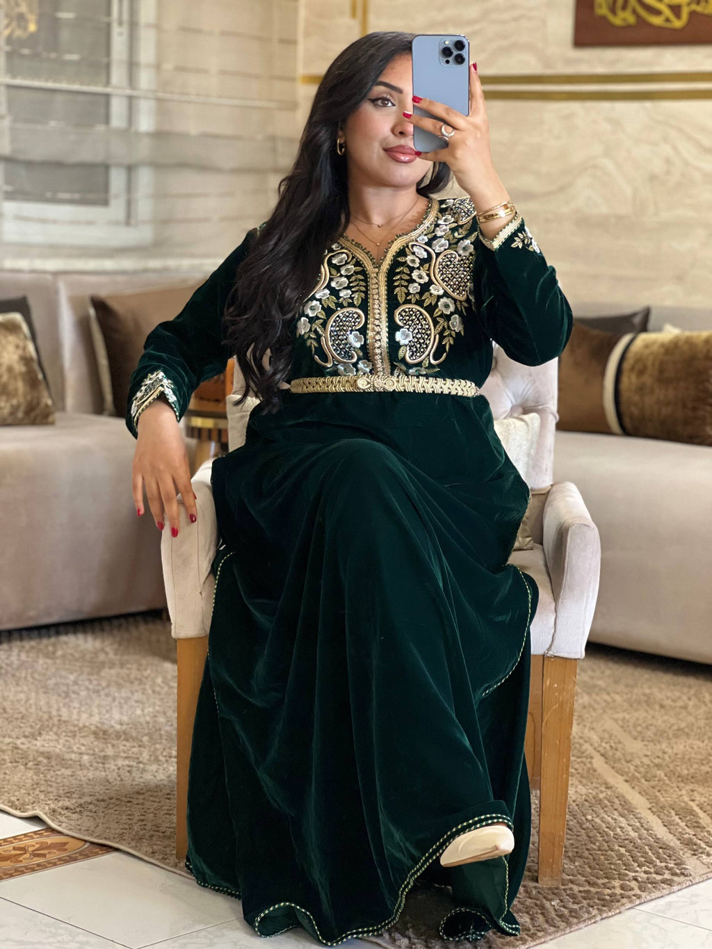 قفطان هماوي راقي بذوق الأميرات