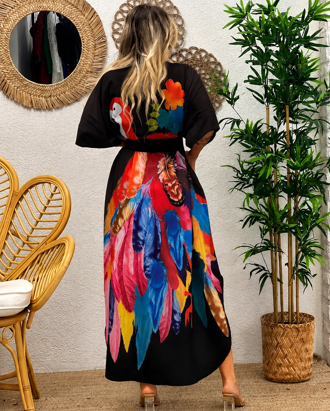 ريش الببغاء 🦜