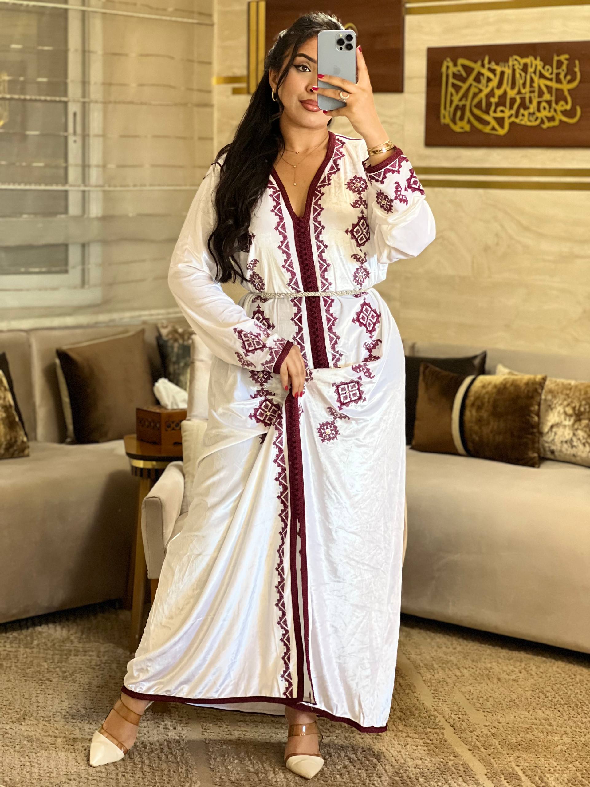 قفطان موبرة أناقة ملكية