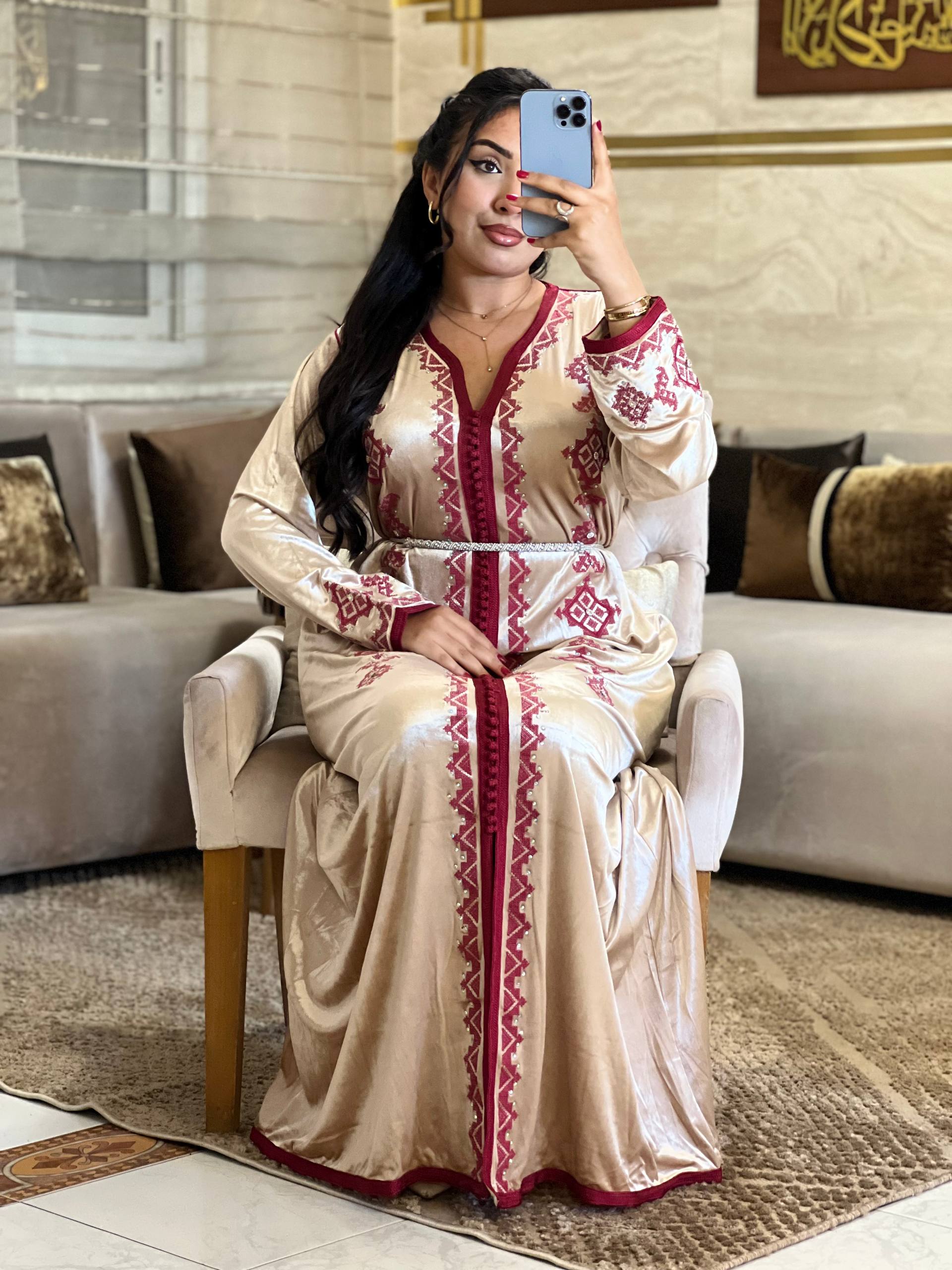 قفطان موبرة أناقة ملكية