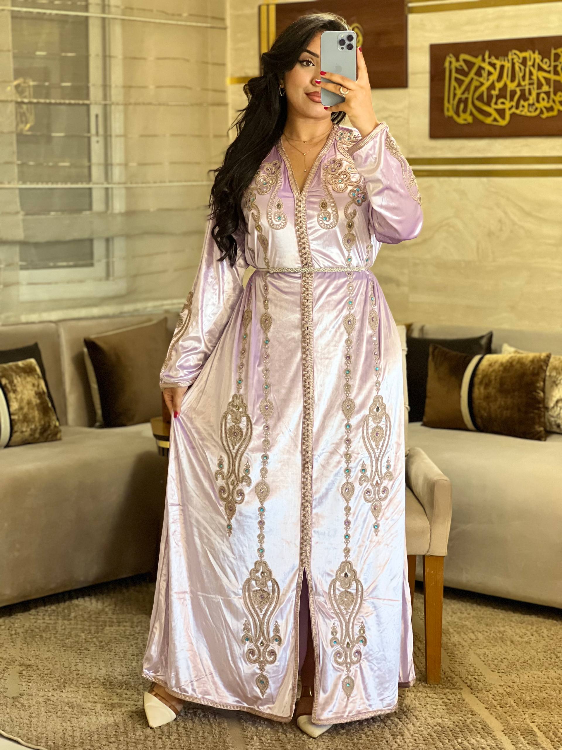قفطان موبرة مريا أناقة ملكية